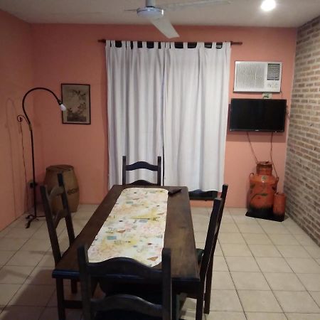Are Pora Apartment Кориентес Екстериор снимка